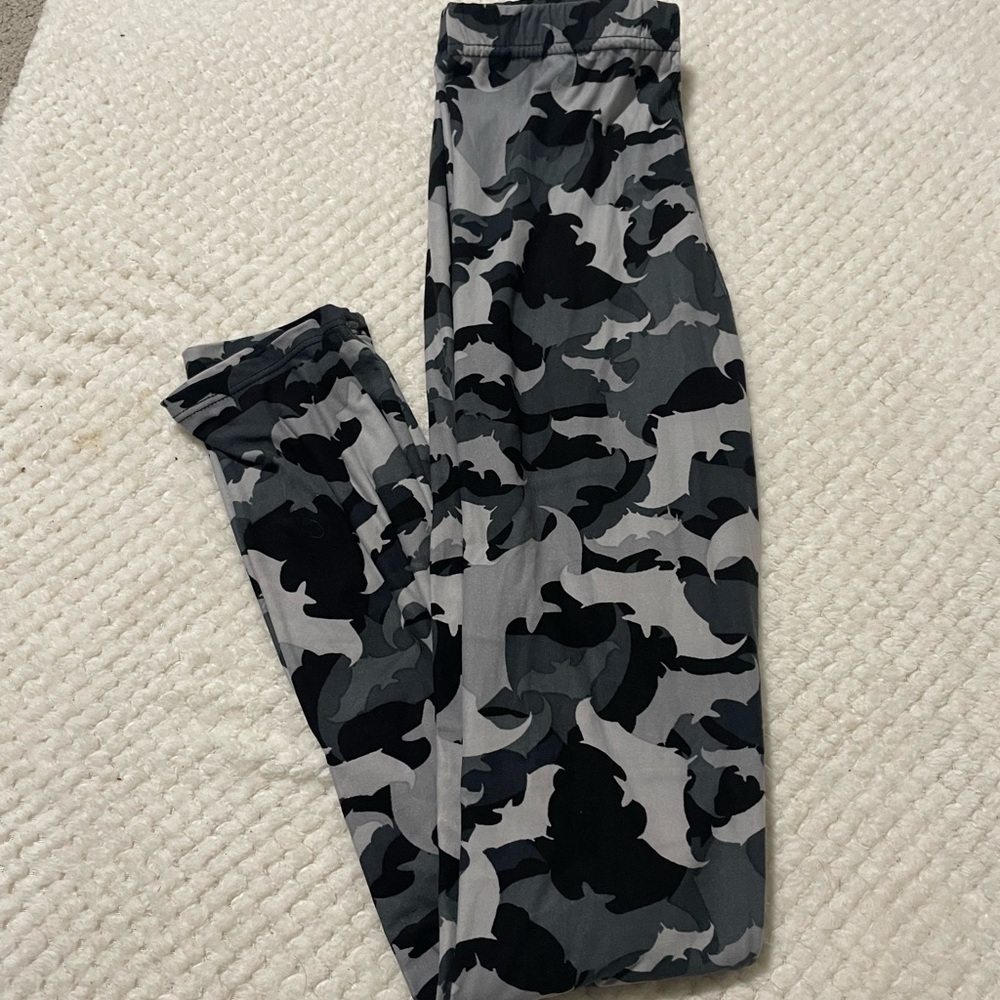 Women’s Bat Print Leggings